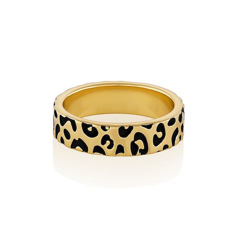 Details Materials Measurements Rx We're fe-line good in this Leopard Print Ring. Pair it with the Cat Face Ring for a purr-fect stack. Made in gold vermeil, a thick layer of 18K gold over sterling silver, with black enamel fill Use our Ring Sizer to find your perfect fit Band thickness: 5 mm Complimentary gift packaging is included for each jewelry order, which includes a crisp white V Coterie Mini Book Box and velvet storage pouch. To be eco-minded, we will combine items into fewer boxes when p Leopard Print Jewelry, Cheetah Jewelry, Gold And Black Ring, Leopard Jewelry, Leopard Ring, Animal Rings Jewelry, Velvet Storage, Face Ring, Preppy Jewelry