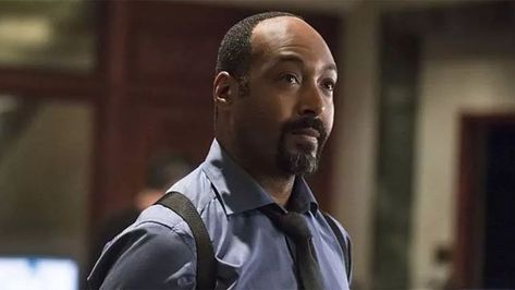 Jesse L Martin, Flash Characters, Team Flash, Greg Berlanti, Flash Photos, Arrow Verse, Cw Dc, Wally West, Flash Photo