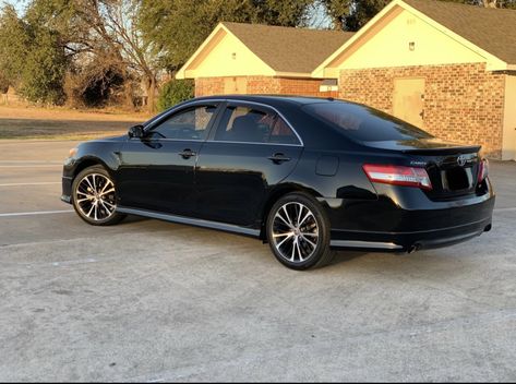 New wheels from a 2018 Toyota Camry 2010 Toyota Camry, 2018 Toyota Camry, Camry 2010, Toyota Camry 2018, Toyota Hybrid, Vw Passat Cc, Camry 2012, Camry Se, 2011 Toyota Camry