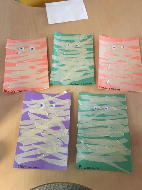 Tape Mummy Craft, Preschool Halloween Painting Ideas, Fall Halloween Preschool Activities, Masking Tape Mummy Craft, Fine Motor Activities For Preschoolers Fall Theme, Fast Preschool Crafts, Spookley Crafts Preschool, Classroom Fine Motor Activities, Masking Tape Mummy