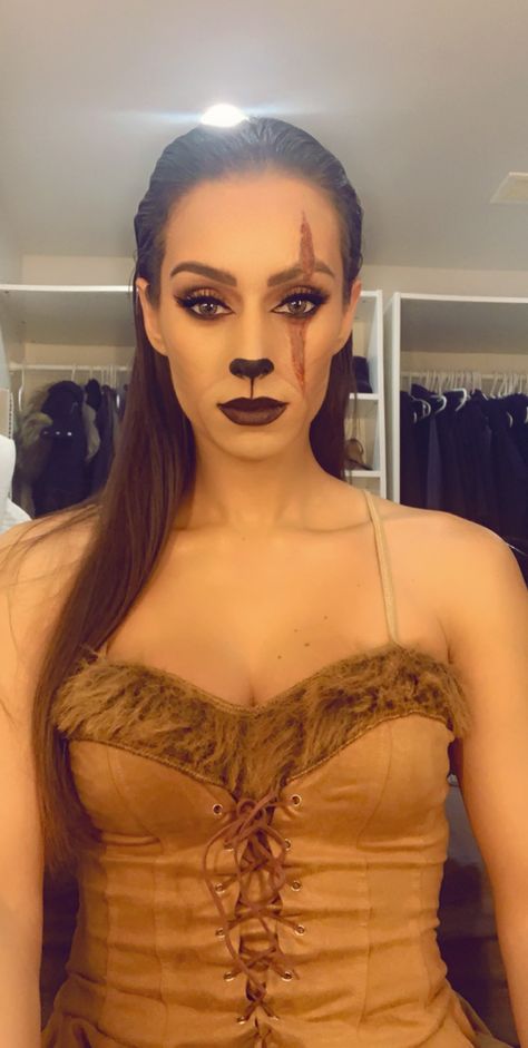 Scar Costume Scar Lion King Costume Women, Scar Halloween Costume Lion King, Scar From Lion King Costume, Lion Halloween Costume Women Diy, Lion Costume Women Diy, Scar Costume Female, Diy Lion Costume Women, Scar Lion King Costume, Lion King Halloween Costume