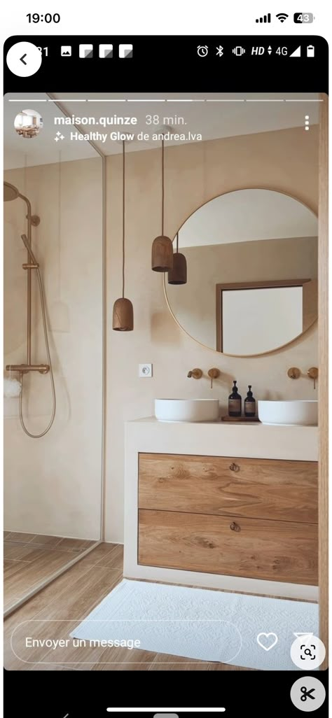 Beige En Suite, Mallorca Bathroom Design, Deco Ibiza Inspiration, Bali Bathroom Interior Design, Boho Neutral Bathroom, Bali Inspired Bathroom, Bali Bathroom Ideas, Bali Style Bathroom, Small Neutral Bathroom