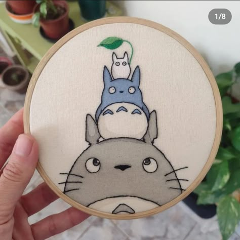 Jjk Embroidery, Embroidery Totoro, Studio Ghibli Embroidery Patterns, Embroidery Ghibli, Anime Embroidery Ideas, Studio Ghibli Embroidery, Totoro Embroidery, Kawaii Embroidery, Studio Ghibli Crafts