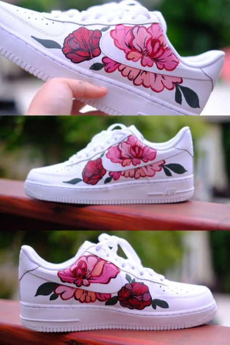 Funky Shoes, Floral Shoes, My Good, Custom Nikes, Air Force Ones, Painted Shoes, Paint Designs, Nike Air Force Sneaker, Floral Painting