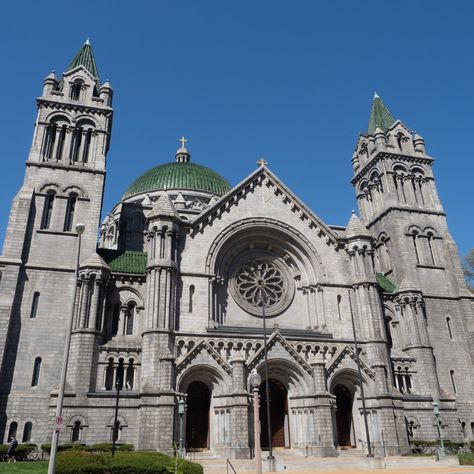 Cathedral Basilica St Louis, St Louis Cathedral, Gateway Arch, Cathedral Basilica, Marble Columns, St Louis Missouri, St Louis Mo, Famous Landmarks, Holy Trinity