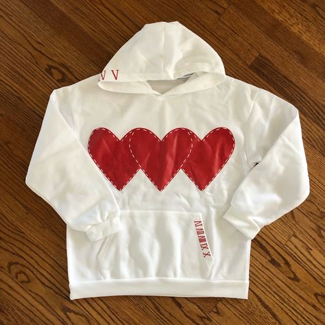 Super Cute Hoodie By Shein. White With Red Triple Heart Decal And Numerals. Perfect For Chilly Days Or Nights. Wear Over Shorts Or A Bikini! Size Large. Brand New. Heart Patch Hoodie, Patchwork Hoodie Aesthetic, Heart Clothes Aesthetic, Hoodies With Patches, Hoodie Embroidery Ideas Boyfriend, Patch Work Clothes, Sweatshirts Cricut, Patch Work Sweatshirt, Patch Work Hoodie