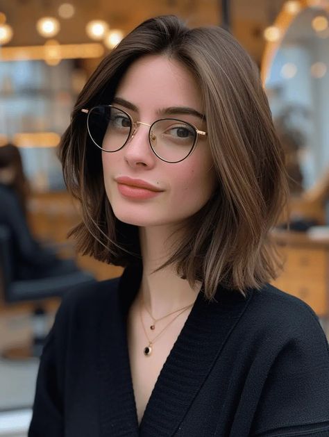 Spring Haircuts, Oval Face Haircuts, Shotting Photo, Hair 2024, Haircuts For Wavy Hair, Shoulder Length Hair Cuts, Shoulder Length Hair, Haircut Ideas, Short Bob Hairstyles