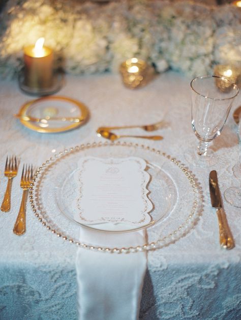 Victorian Party Theme Table Settings, Wedding Place Settings Gold Charger, Victorian Style Table Setting, Gold Cutlery Wedding Place Settings, Gold Charger Clear Plate Place Settings, Ball Room, Gold Flatware, St Louis Wedding, Pnina Tornai