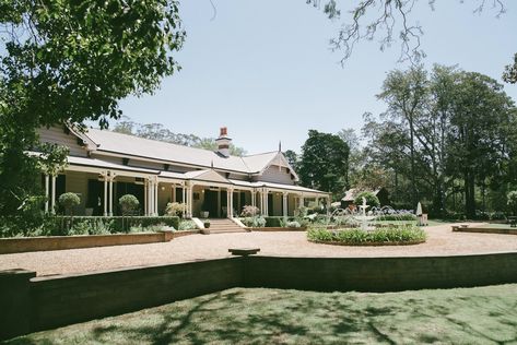 Australian Homestead, Queenslander House, Leadlight Windows, Front Verandah, Future Inspiration, House Vibes, Future Farms, Farm Houses, Antique Sideboard