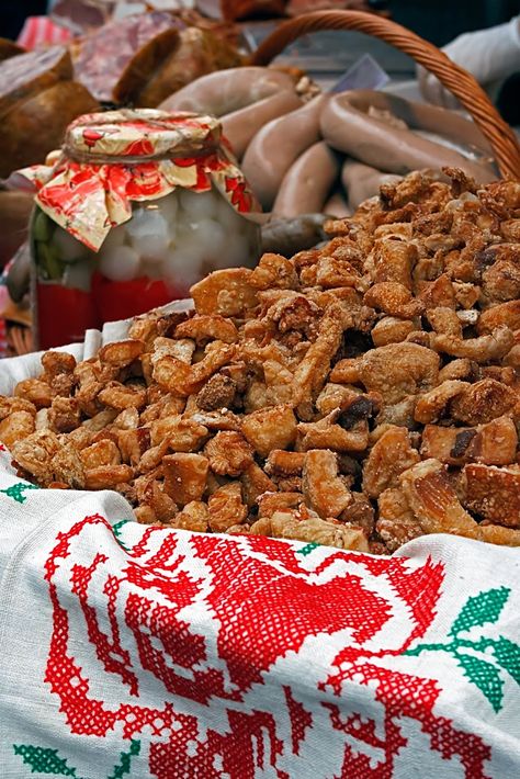 Homemade Pork Cracklings Crackling Recipe, Recipes Using Pork, Salt Pork, Louisiana Cajun, Filipino Cuisine, Dip, Almond