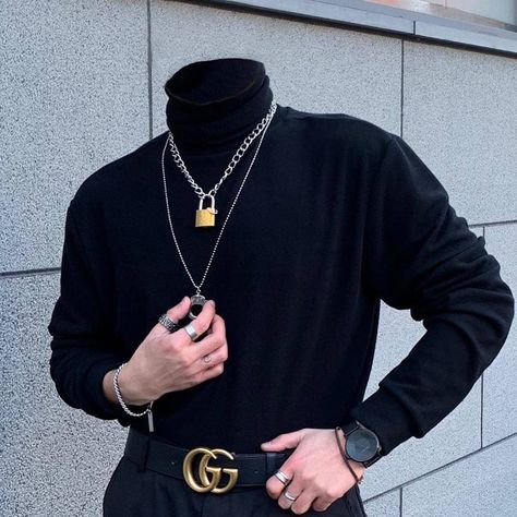 -MINDLESS- Man From Behind, Grunge Outfits Men, Hip Hop Sneakers, Hoodie Man, Big Hoodies, Minimalist Fashion Men, Hype Clothing, Best Mens Fashion, Fashion Aesthetics