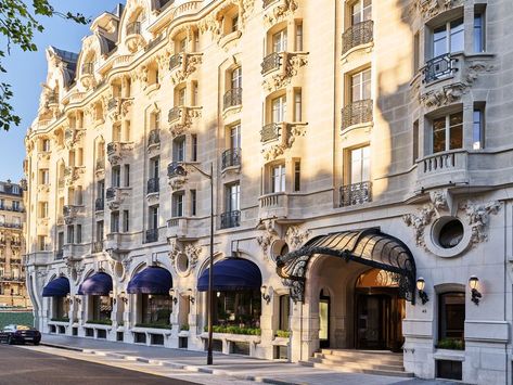 Hotel Lutetia Five-star luxury in the heart of Paris' Left Bank. Luxury Hotels Paris, Hotels Paris, Josephine Baker, Jazz Club, Paris Restaurants, Palace Hotel, Paris Hotels, Beautiful Hotels, Luxury Hotels