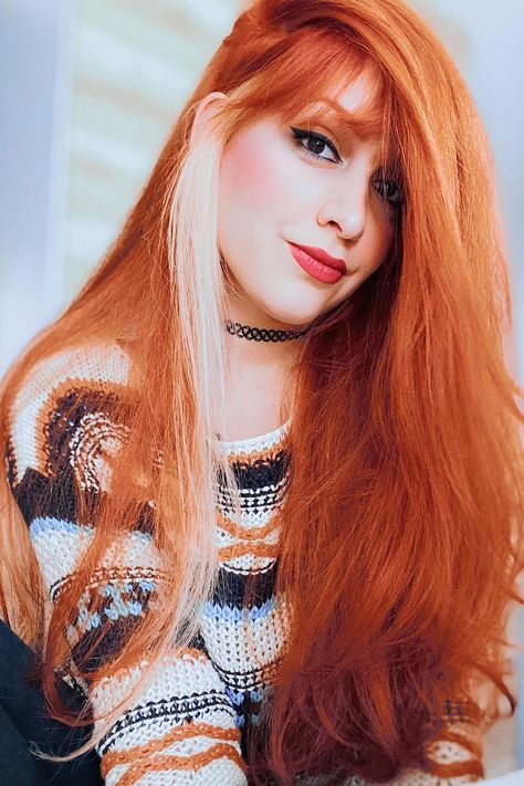 Red Hair White Streak, Ginger Hair With White Streak, Red Hair With White Streak, Orange And White Hair, Streak In Hair, Two Tone Red Hair, Ginger And White Hair, Mecha Frontal, Redhead Hair Color