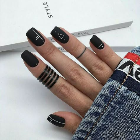 Matte Black Nails, Minimalist Nail Art, Nail Design Inspiration, Minimal Nails, Black Nail Designs, Black Nail, Dark Nails, Minimalist Nails, Short Acrylic Nails