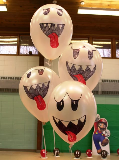 Super Mario party - ghost balloons Ghost Balloons, Mario Kart Party, Mario Bros Birthday Party Ideas, Nintendo Party, 4de Verjaardag, Super Mario Bros Birthday Party, Mario Y Luigi, Mario E Luigi, Super Mario Bros Party