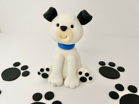 Puppy Cake Topper With Fondant Paw Prints - Etsy Australia Rainbow Puppy Cake, Fondant Puppy, Puppy Cake Topper, Sports Cupcake Toppers, Puppy Dog Cakes, Fondant Rainbow, Fondant Dog, Fimo Ideas, Topper Fondant