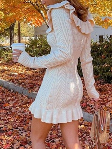 Cream pants outfit winter