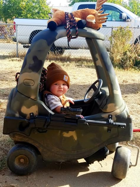 Deer Hunter Costume Kids, Toddler Hunter Costume Boys, Baby Halloween Costumes For Boys Family, Cute Baby Halloween Costumes For Boys, Family Hunting Halloween Costumes, Baby Boy Costumes For Halloween, Halloween Costumes For Toddler Boy, Toddler Boy Costumes Halloween, Hunting Halloween Costumes