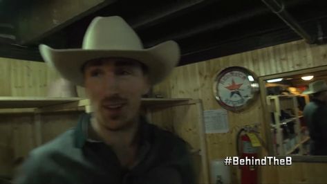 y’all rockin’ with Brad Marchand wearing a cowboy hat? Brad Marchand, Funny Hockey, Hockey Humor, Hockey Stuff, Big Guys, Shaved Head, Boston Bruins, White Men, Hockey Players