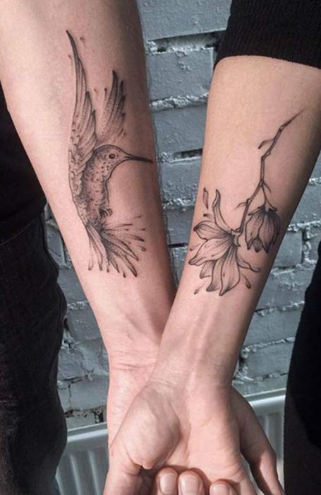 Skull Couple Tattoo, Pair Tattoos, Couple Tattoos Unique Meaningful, Couple Tattoos Love, Tattoos For Couples, Best Couple Tattoos, Small Couple Tattoos, Tattoos Infinity, Couple Tattoos Unique