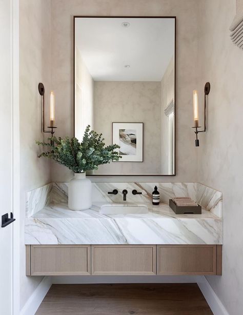 Luxe Half Bath, Gold Hardware Bathroom Ideas, Elegant Powder Bathroom, Guest Bathroom Transitional, Modern Minimal Bathroom Design, Spa Like Primary Bathroom, Bath Sink Ideas, Wall To Wall Vanity, Master Bathrooms Luxury Modern