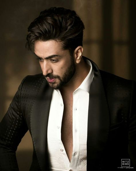 Aly Goni, Handsome Celebrities, Gents Hair Style, Beautiful Blonde Hair, Photo Collage Design, Beautiful Photoshoot, Men Photoshoot, Boys Dpz, Photo Pose For Man