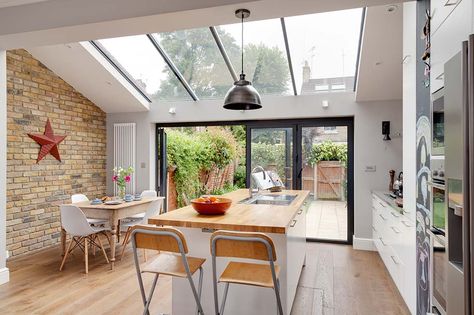 victorian terrace conversion glass sloped roof Small House Kitchen Design, Small House Kitchen, Kitchen Extension Ideas, House Extension Plans, Kitchen Diner Extension, Kitchen Extensions, Open Plan Kitchen Dining Living, Open Plan Kitchen Diner, Room Extensions