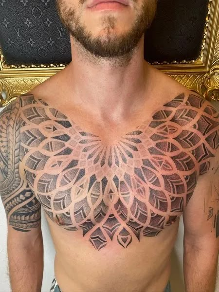 Mandala Chest Tattoo Mandala Tattoo Ideas For Women, Twists For Men, Mandala Chest Tattoo, Butterfly Mandala Tattoo, Mandala Hip Tattoo, Mandala Tattoo Ideas, Art Personality, Mandala Tattoo Men, Geometric Chest