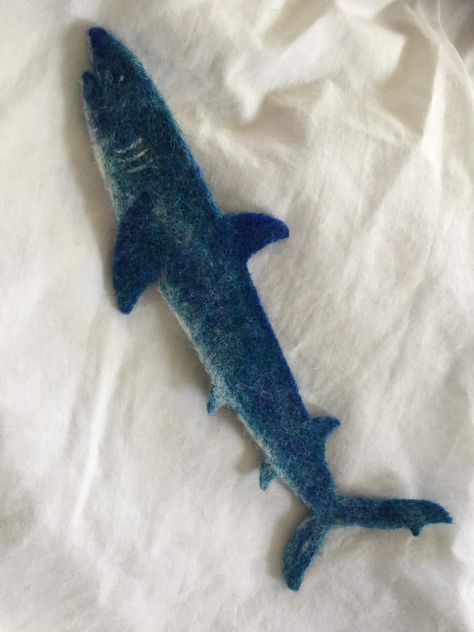 Needle Felted Shark, Felt Ocean, Felting Animals, Felt Boards, Felting Diy, Needle Felting Diy, Felt Board, Being Creative, Felted Animals