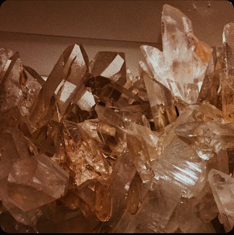 Morgan Core Aesthetic, Poetic Art, Peach Quartz, Aquarius Aesthetic, The Light Is Coming, Glass Rocks, Crystal Aesthetic, Cream Aesthetic, Angel Aesthetic