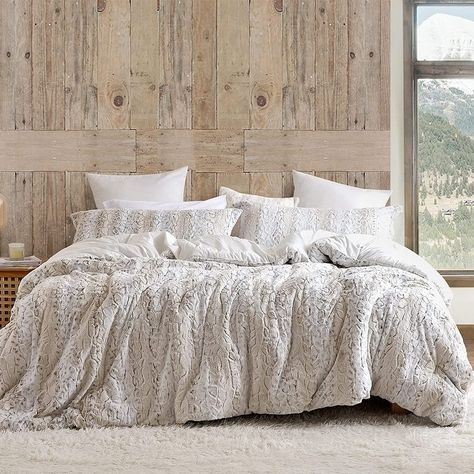 White Queen Comforter, Bedding Photography, Comfy Bedding, Oversized Comforter, Fur Comforter, Twin Xl Comforter, Bedding Essentials, Attic Bedroom, Bedding Stores