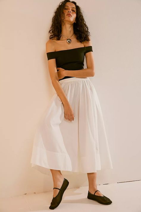 Lowen Midi Skirt | Free People White Midi Skirt Outfit, Mid Skirt Outfits, White Skirt Outfits, Skirt Outfit Summer, Midi Skirts Style, Poplin Skirt, Skirt Images, Midi Skirt Outfit, White Midi Skirt