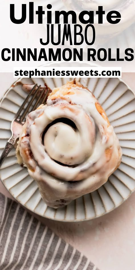 Jumbo Cinnamon Rolls, Giant Cinnamon Rolls, Fluffiest Cinnamon Rolls, Breakfast Bakes, Ground Beef Dinner, Dinner Recipes With Ground Beef, Cinnamon Filling, Cinnamon Roll Recipe Homemade, Fluffy Cinnamon Rolls