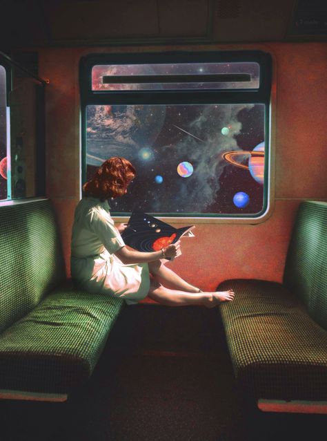 Train In Space, Retro Futurism Aesthetic, Futurism Aesthetic, Vintage Futuristic, Vintage Space Art, Vintage Futurism, Concert Art, Ap Drawing, Futurism Art