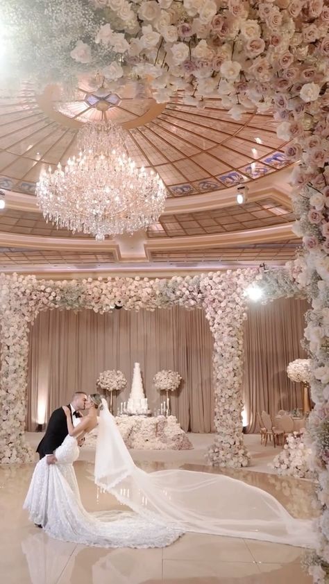 weddingdecorinspiration on Instagram: Think outside the square. This Armenian couple dreamed of a circular floral installation and dining setting around their round dance floor.… Round Dance Floor, Floral Installation, Dining Setting, Wedding Decor Inspiration, The Square, Wedding Reception Decorations, Event Rental, Reception Decorations, Dance Floor