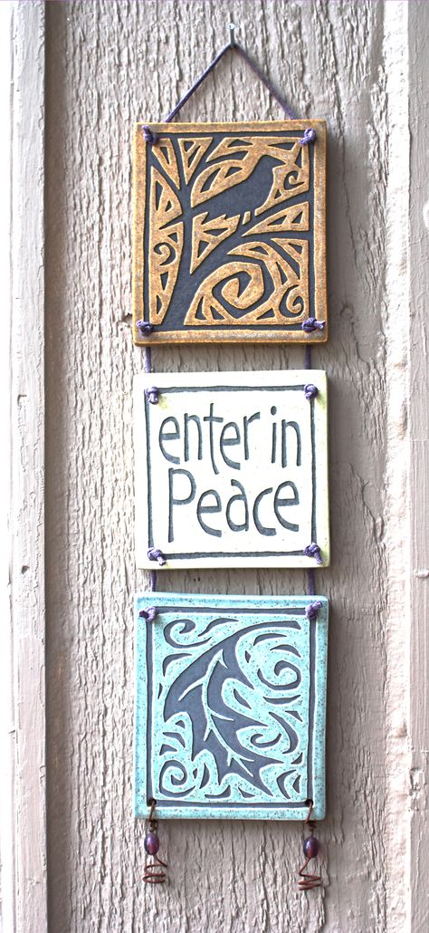 Good idea to hang house numbers, too! Ceramic Wall Art, Slab Pottery, Hand Built Pottery, Art Hobbies, Clay Wall, Clay Tiles, Pottery Classes, Ceramics Projects, Art Clay