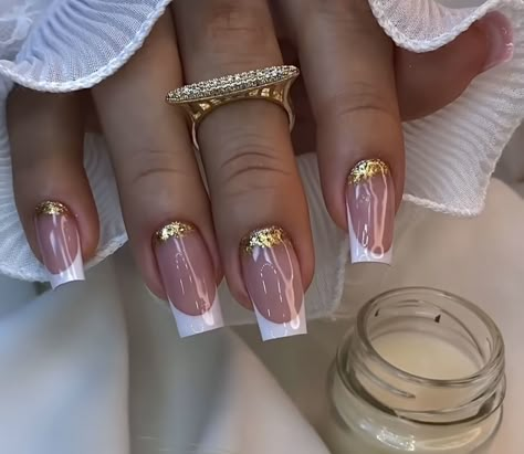 Beige With Gold Nails, Gold Gel Nails, Pink Tip Nails, Elegant Touch Nails, Hello Nails, Fall Acrylic Nails, Classic Nails, Pretty Gel Nails, Acrylic Nails Coffin Pink