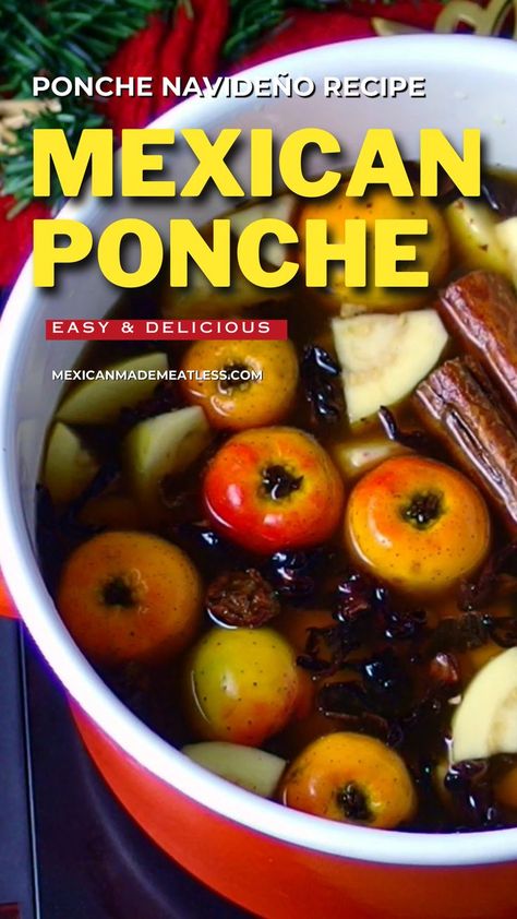 Xmas Punch Recipes, Mexican Punch Recipe, Ponche Recipe, Easy Tamales Recipe, Mexican Christmas Food, Mexican Drink Recipes, Fruit Punch Recipe, Hot Drinks Recipes, Timeless Christmas