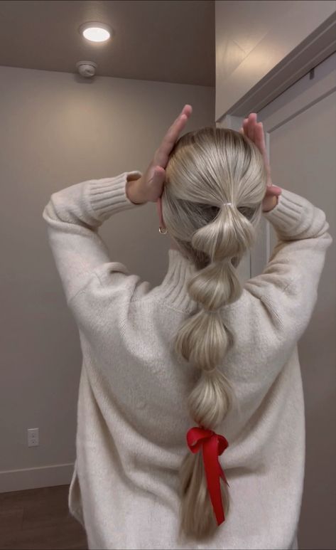 long hairstyle, bubble braid It Girl Hairstyles, Winter It Girl, Volleyball Hair Bows, Christmas Hairstyles For Women, Hairstyles Holiday, Festive Hairstyles, Bow Styles, Hairstyles Fall, Nurse Hairstyles