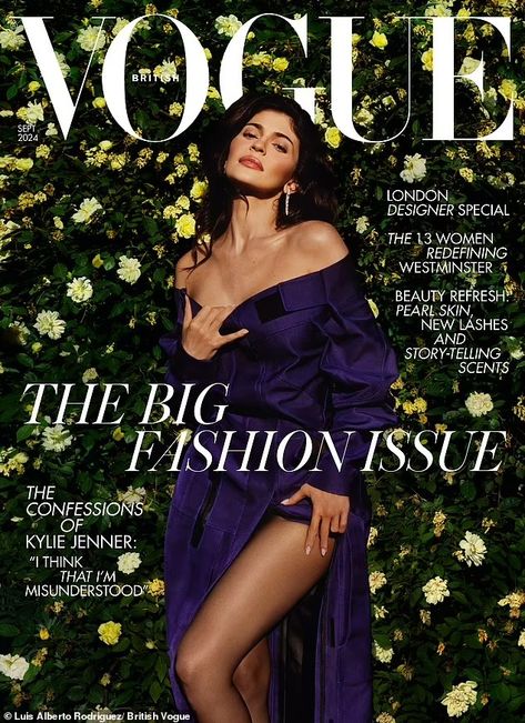 Billionaire Kylie Jenner becomes the FIRST member of her family to grace the cover of British Vogue as she discusses 'finally finding her feet' in the fashion industry after devoting her 20s to motherhood | Daily Mail Online Cover Photography, Vogue British, Vogue Magazine Covers, Kylie J, Fashion Magazine Cover, Keep Dreaming, Kylie Kristen Jenner, King Kylie, Vogue Uk