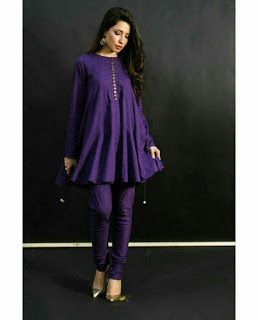 Very Latest Plain, Simple,Stylish One Colour Summer Dress Designs- One Colour Casual Dress Designs. Fesyen Islam, Short Frock, Velvet Dress Designs, Frock Fashion, Pakistani Fashion Casual, Stylish Short Dresses, Pakistani Fashion Party Wear, Pakistani Dresses Casual, Girls Frock Design