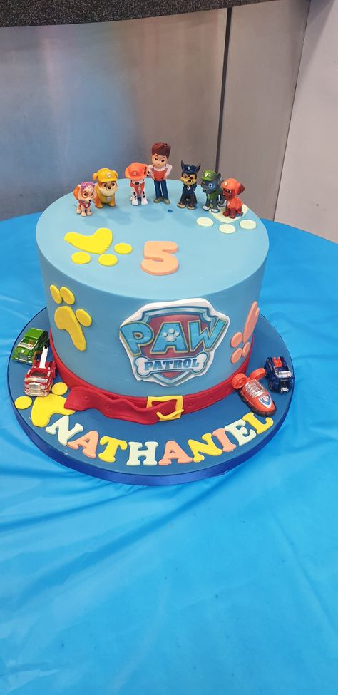 My son's birthday cake Power Ranger Cake, Birthday Paw Patrol, Paw Patrol Cake, My Son Birthday, Power Ranger, Sons Birthday, 5th Birthday, Paw Patrol, Birthday Cake