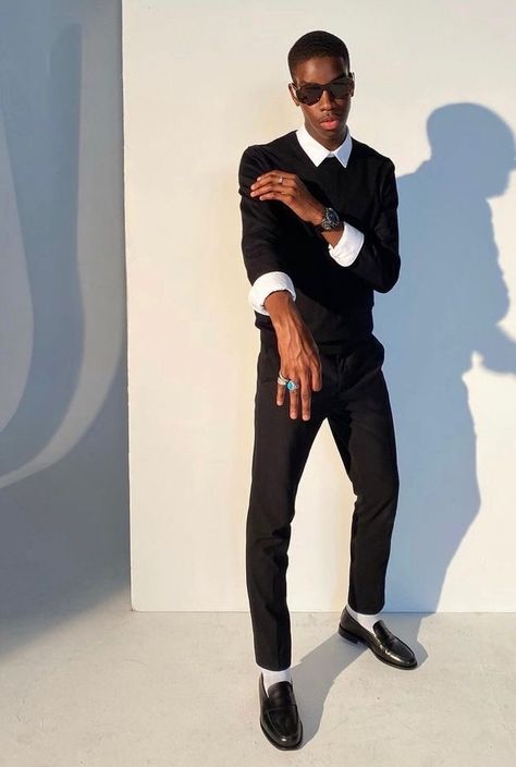 Black Male Aesthetic Outfit, Black Male Teacher Outfits, Smart Casual Work Outfit Men, Valentines Gala, Business Casual Black Men, Black Men Casual Style, Men Graduation Outfit, Mens Casual Suits, Black Outfit Men