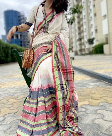 Multi Colour & Off White Border Begumpuri Khadi Cotton Saree#Yespoho Cotton Saree Blouse, Simple Saree Designs, Khadi Saree, Cotton Saree Designs, Modern Saree, Latest Sarees, Saree Fabric, Stylish Dress Designs, Saree Look