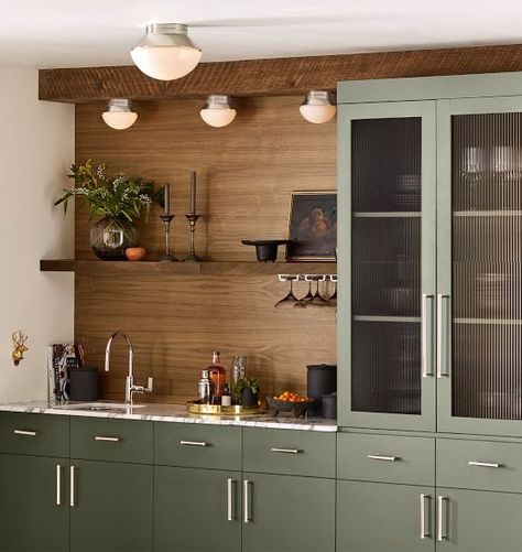 Kitchen Dark, Bar Stools Kitchen Island, Wall Lights Bedroom, Green Cabinets, 아파트 인테리어, Kitchen Views, Entryway Furniture, Bedroom Night Stands, Green Kitchen