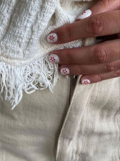 Boho Short Nails, Short Square Summer Nails, Nail Ideas Simple, Sleeveless Waistcoat, Leather Waistcoat, Hello Nails, Simple Gel Nails, Summery Nails, Seasonal Nails