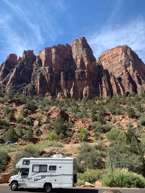 Rv Roadtrip Aesthetic, Rv Trip Aesthetic, Idaho Roadtrip, Road 96, Aesthetic Roadtrip, Summer Desert, Thea Stilton, Rv Dreams, Rv Trip