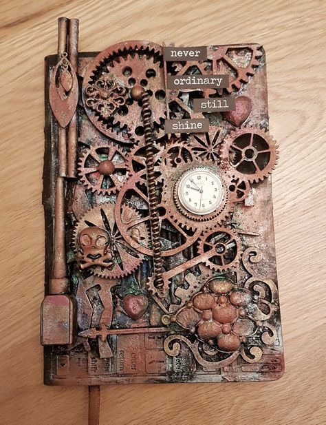 Mixed Media Wood Art, Steampunk Tutorial, Steampunk Diy Crafts, Steampunk Mixed Media Art, Steampunk Cards, Steampunk Book, Steampunk Illustration, Steampunk Mixed Media, Steampunk Couture