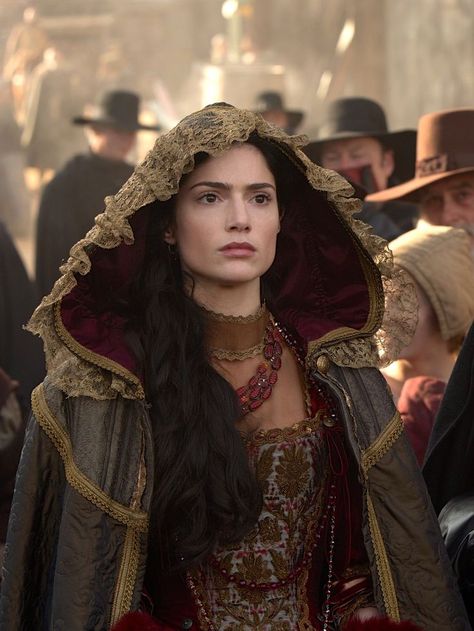 Janet Montgomery as Mary Sibley in Salem Mary Sibley, Janet Montgomery, Chaning Tatum, Isabelle Drummond, Seaside City, Costume Drama, Medieval Clothing, Fantasy Costumes, Enchanted Garden