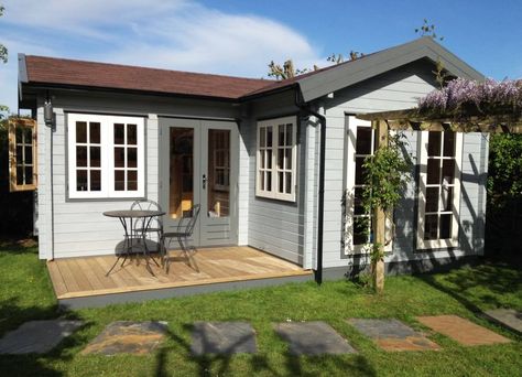 L. Shaped Garden Office : Country style garden by Garden Affairs Ltd L Shaped Garden, Summer House Design, Small City Garden, Garden Cabins, Summer House Garden, House Design Ideas, Building A Shed, Garden Studio, Garden Buildings